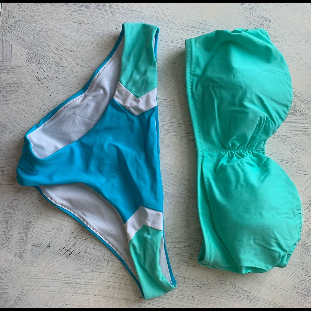 VS bikini